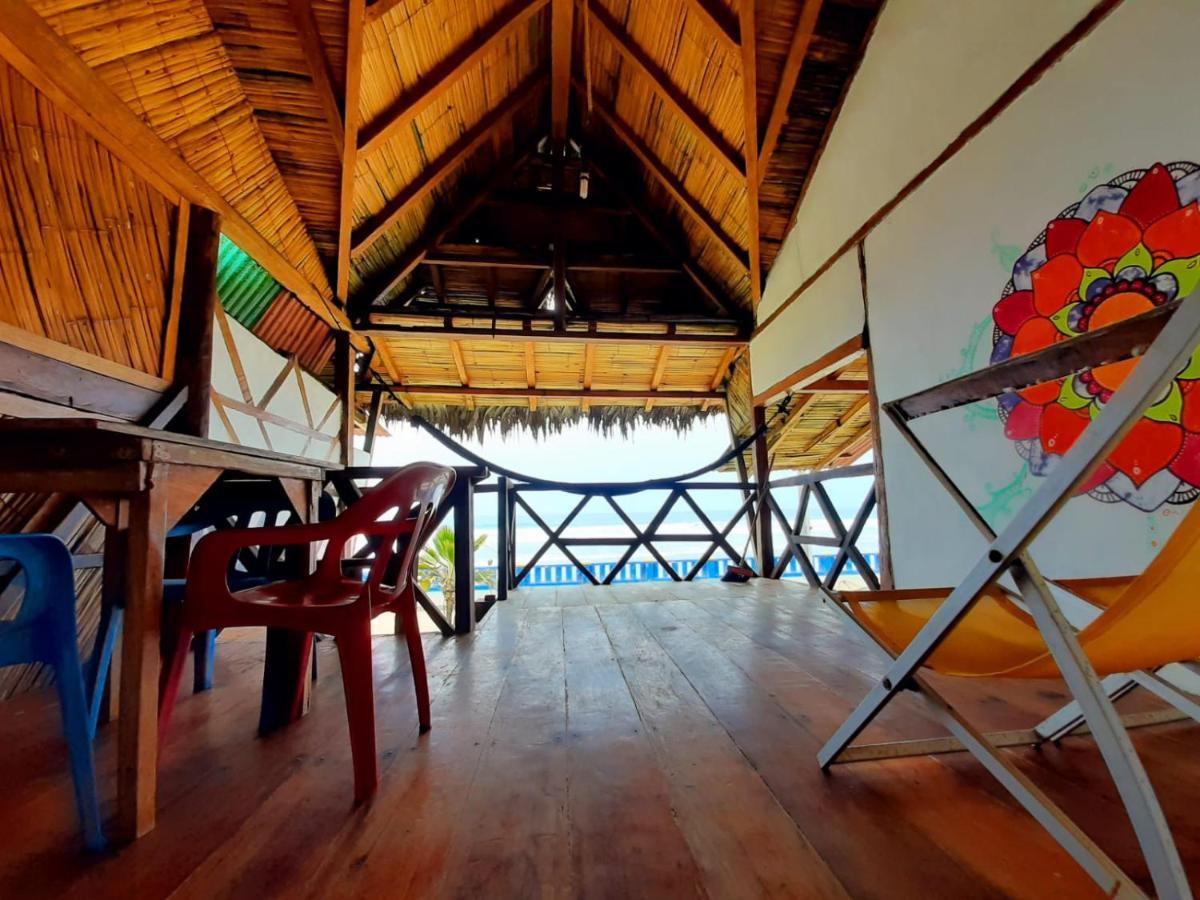 Hostal Mirada Al Mar Las Tunas Exterior photo