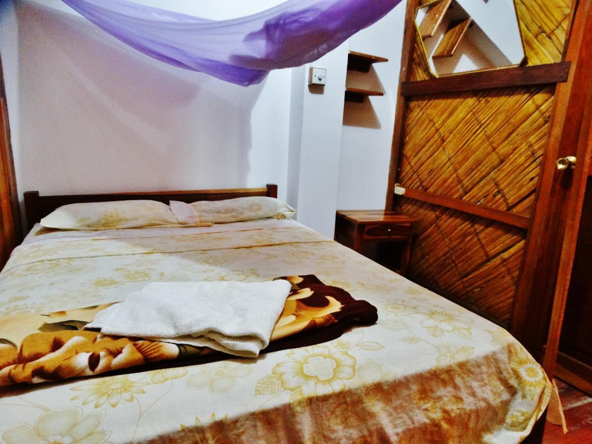 Hostal Mirada Al Mar Las Tunas Exterior photo